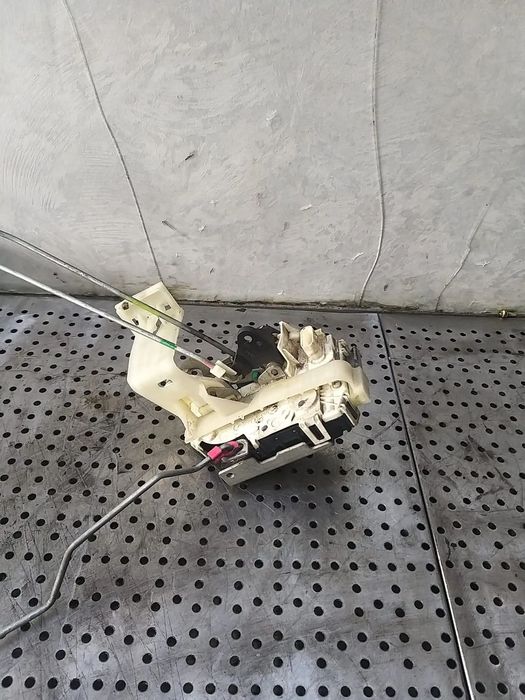 Broasca usa stanga spate jeep compass 1 mk49