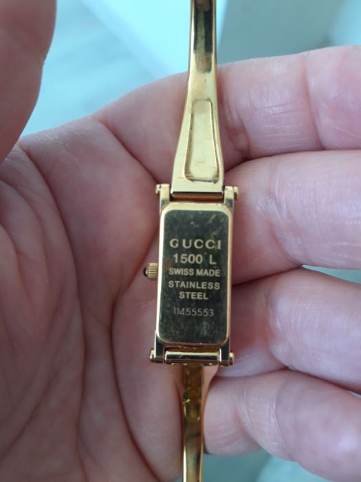 Продам женские часы