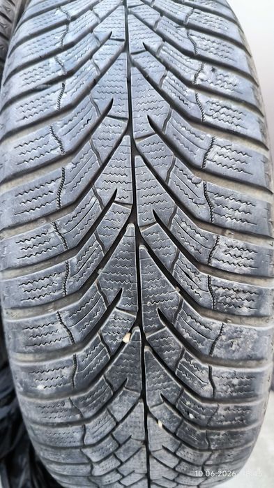 Kumho  215/60/17
