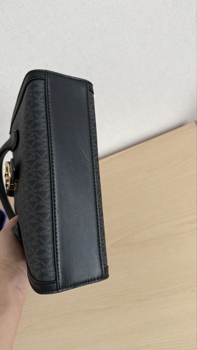 Сумочка Michael Kors