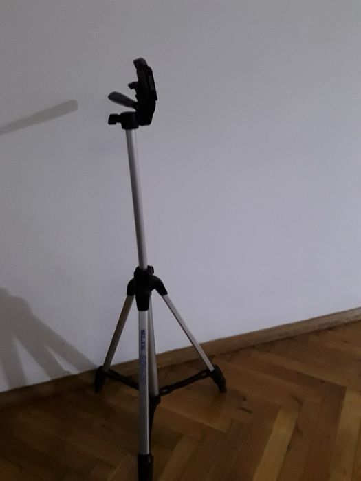 Тринога за фотоапарат/камера