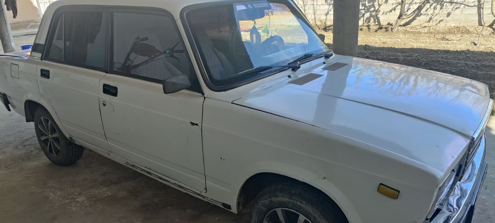 Жугли сотилади ваз 2107