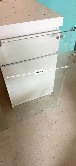 Стъклен панел / витрина – закалено стъкло 68 × 48 см