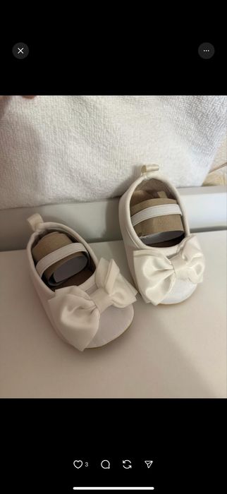 Продам новые детские туфельки