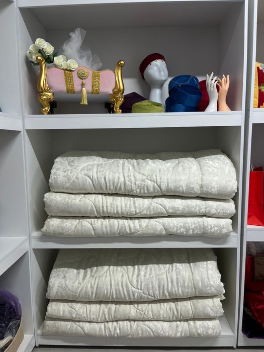 Көрпелер сатылады