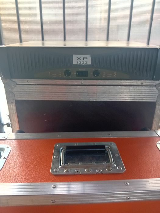 Amplificator Phonic XP vand sau schimb1000