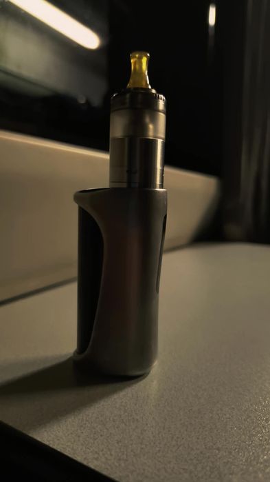Vând mod dicodes stratum v7m limited edition și atomizor puppy animodz
