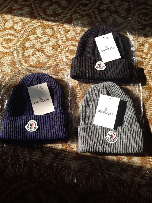 Шапки MONCLER  ㅤㅤㅤㅤ