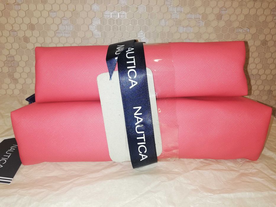 Набор для путешествий и косметики