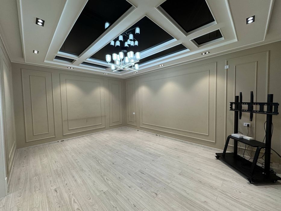 Тайёр ховли уй айрапорт эко шахаоди бошида жойлашган сотилади