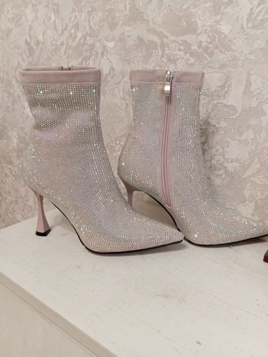 Продам ботильоны