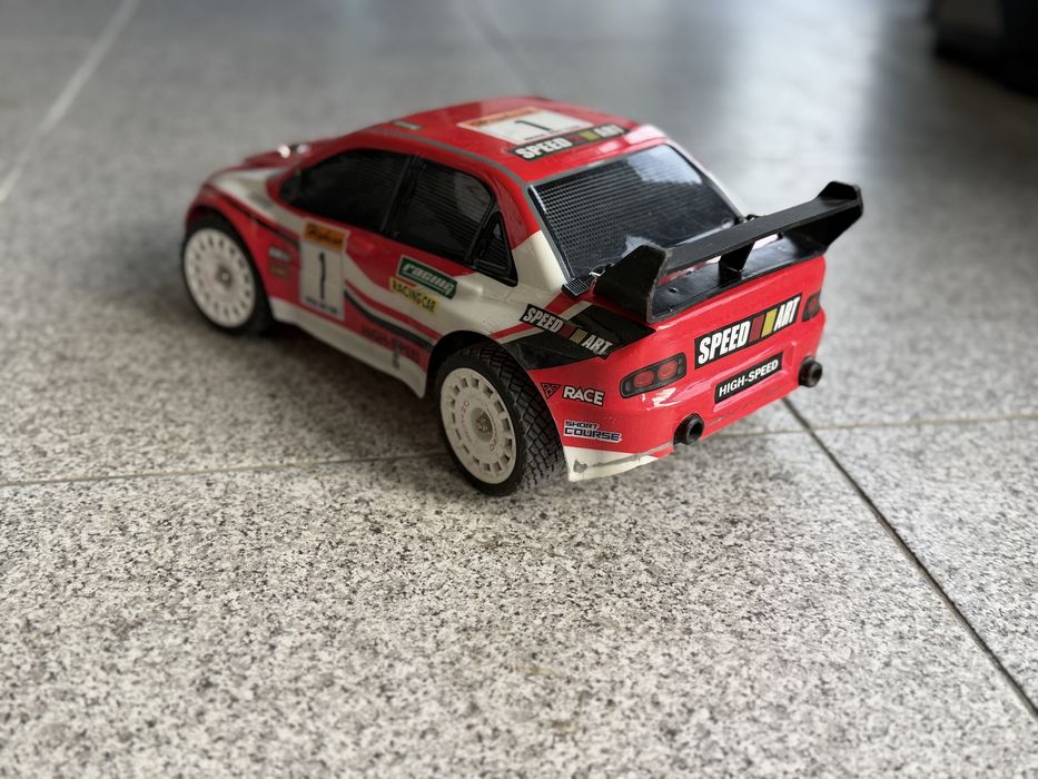 Automodel rc 1:12 brushed modificat de drift