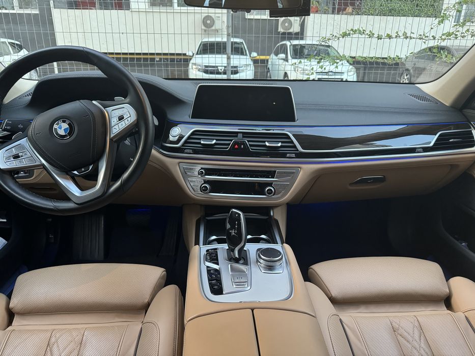 2021 Bmw Seria 745 LE Xdrive Plug in Hybrid 400 CP