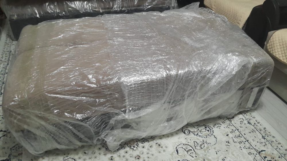 Продам б/у диван