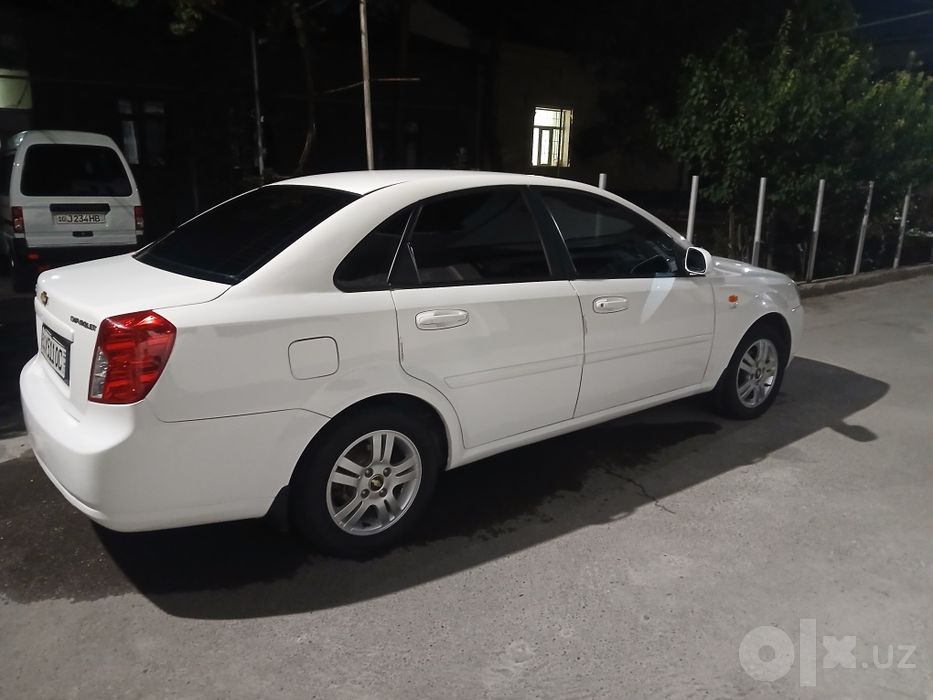 Продам ласетти оптра1.6 автомат. 2008 года