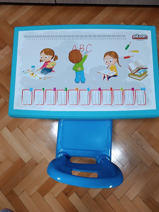 Детски комплект маса със столче