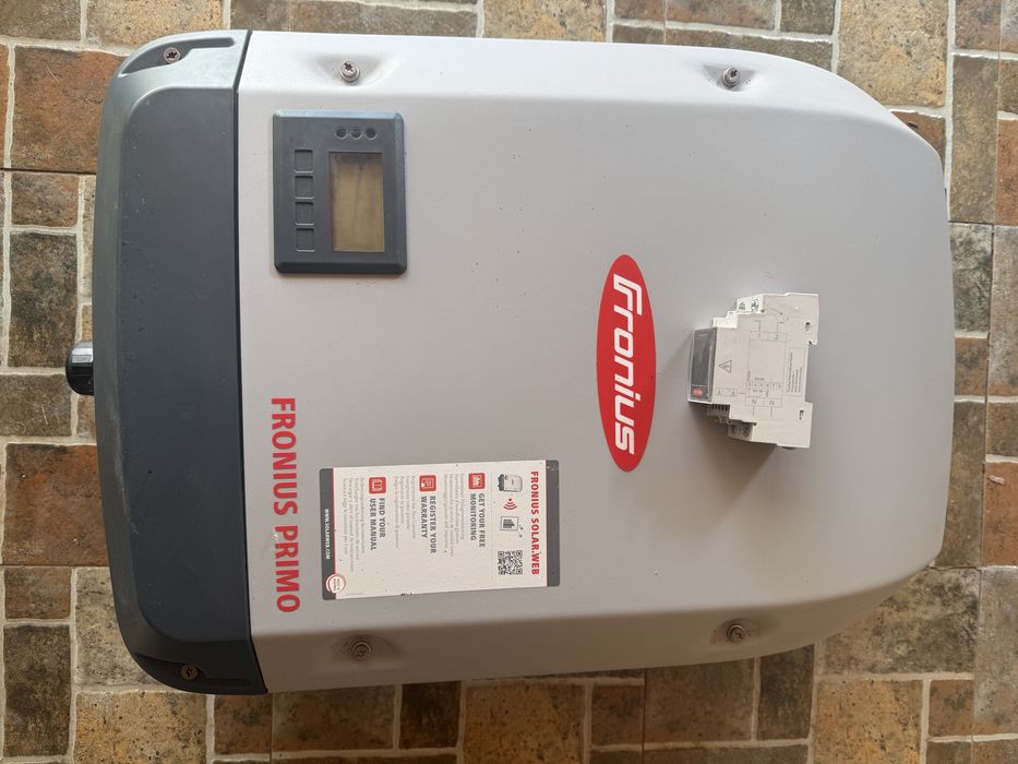 Invertor Fronius Primo 3.0-1 + smart meter Fronius