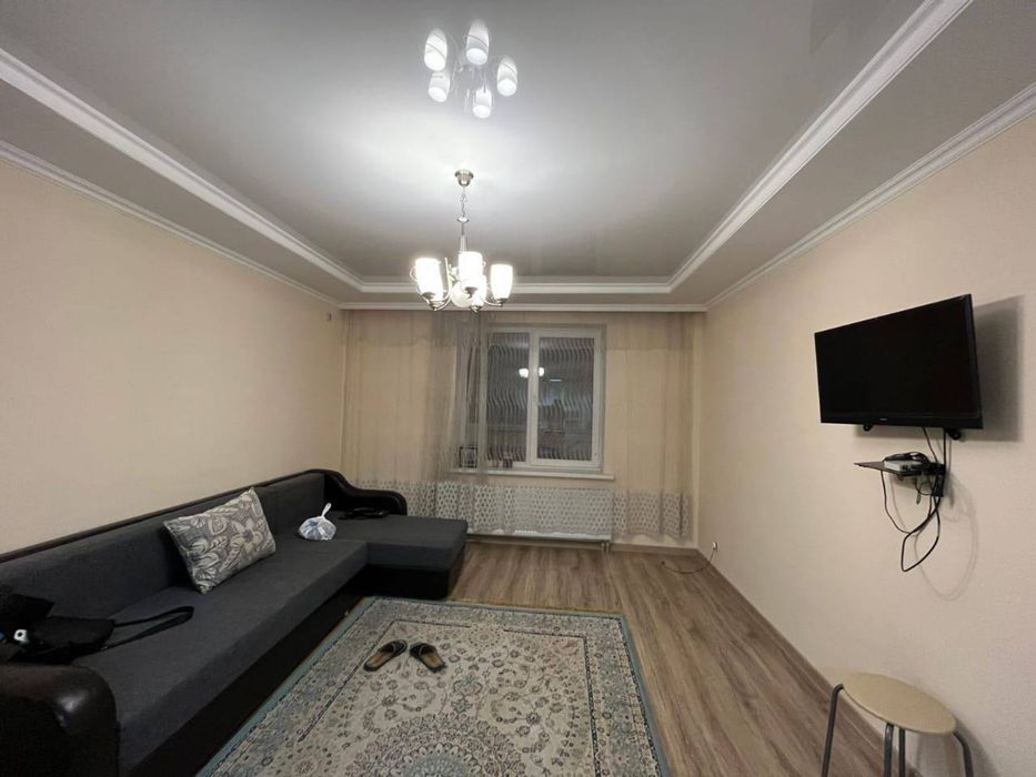 Метро Бадамзар сдается срочно квартира!