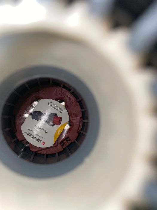 Вилка и розетка трехфазная Mennekes (Germany)