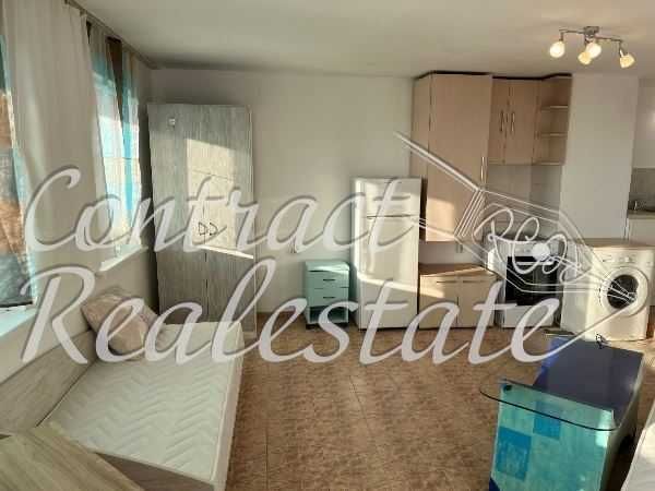 Дава се под наем Едностаен апартамент в Варна, Левски - 40 кв.м за 306 € - Снимка #1