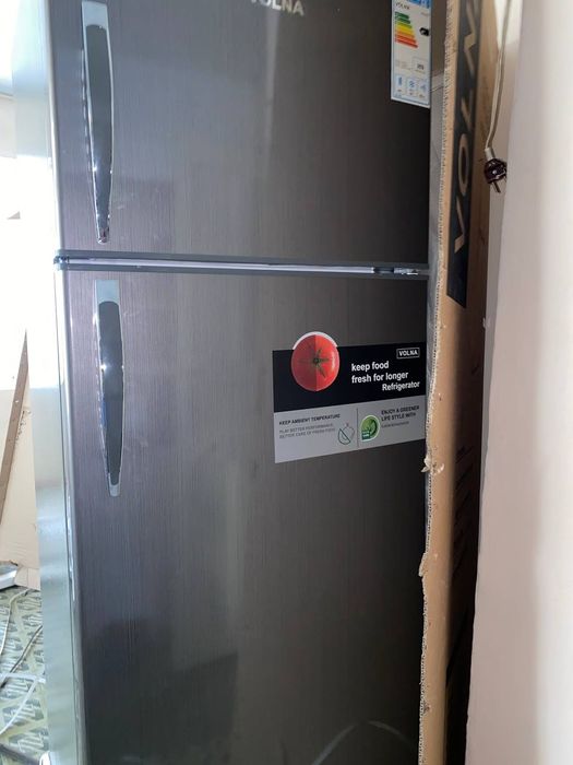 Muzlatgich sotiladi VOLNA yangi ochilmagan