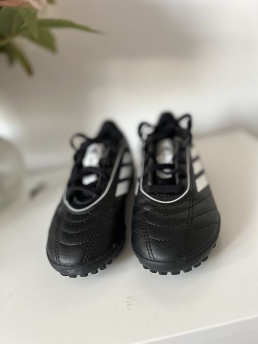 Ghete footbal Adidas 28