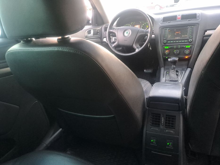 Octavia 2 fab 2008 motor 2.0tdi DSG extra full taxe la  zii fiscal