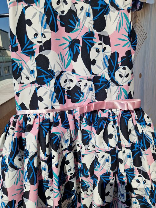 Официална детска рокля от магазин Точици с панди