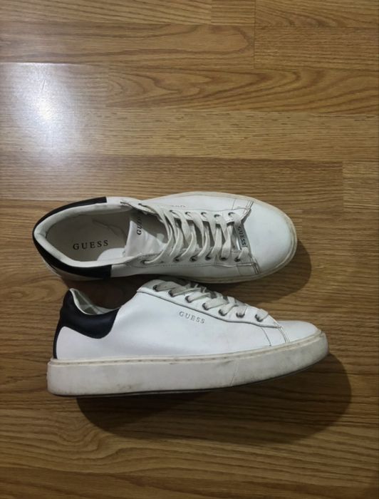 Pantofi Guess de barbati