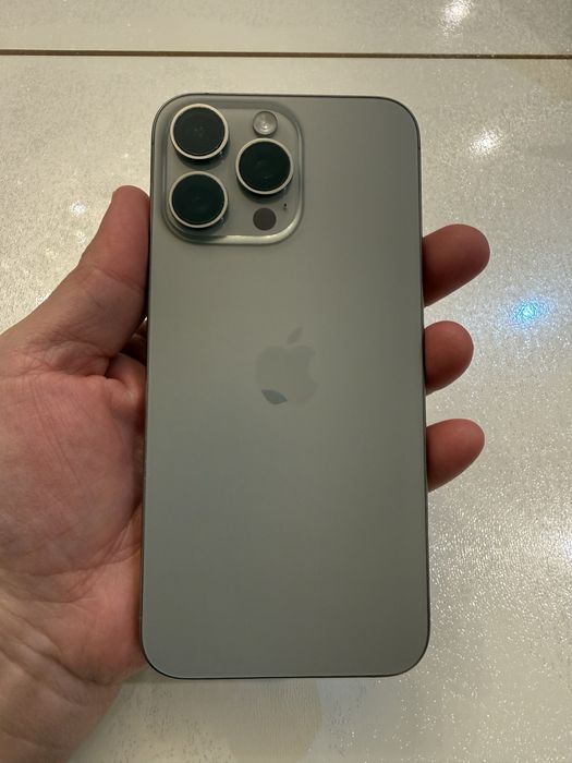Продам iPhone 15 Pro Max 512GB