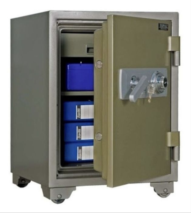 Продается сейф огнестойкий TOPAZ BSD670