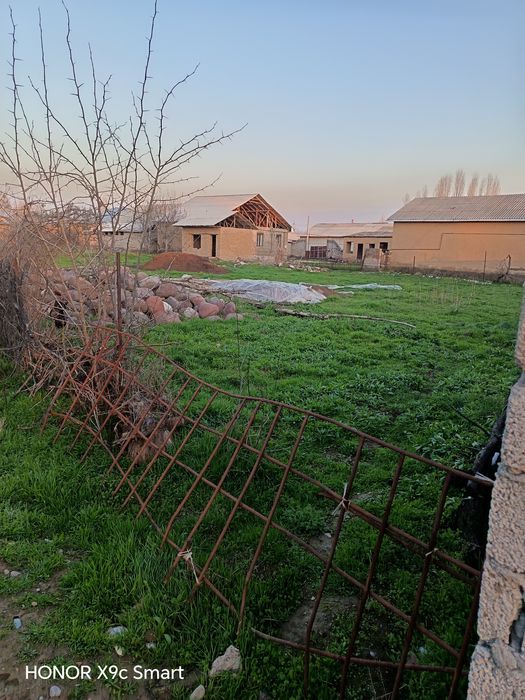 Уй сотилади 12 соту