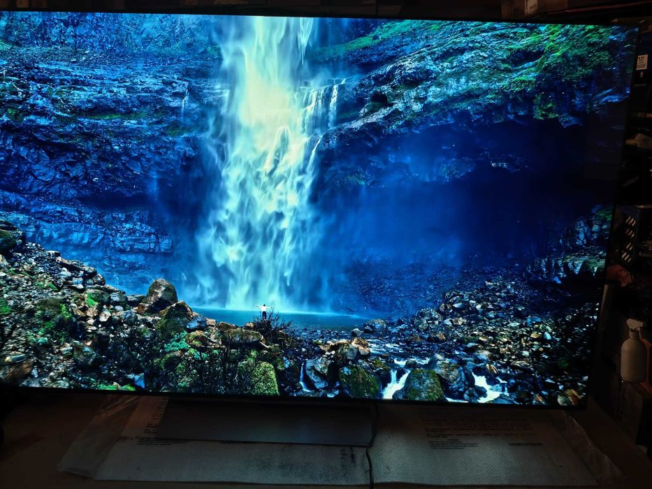 Televizor LG OLED65c41LA -  65 inch 4k game mode 120hz model 2025 - 165cm