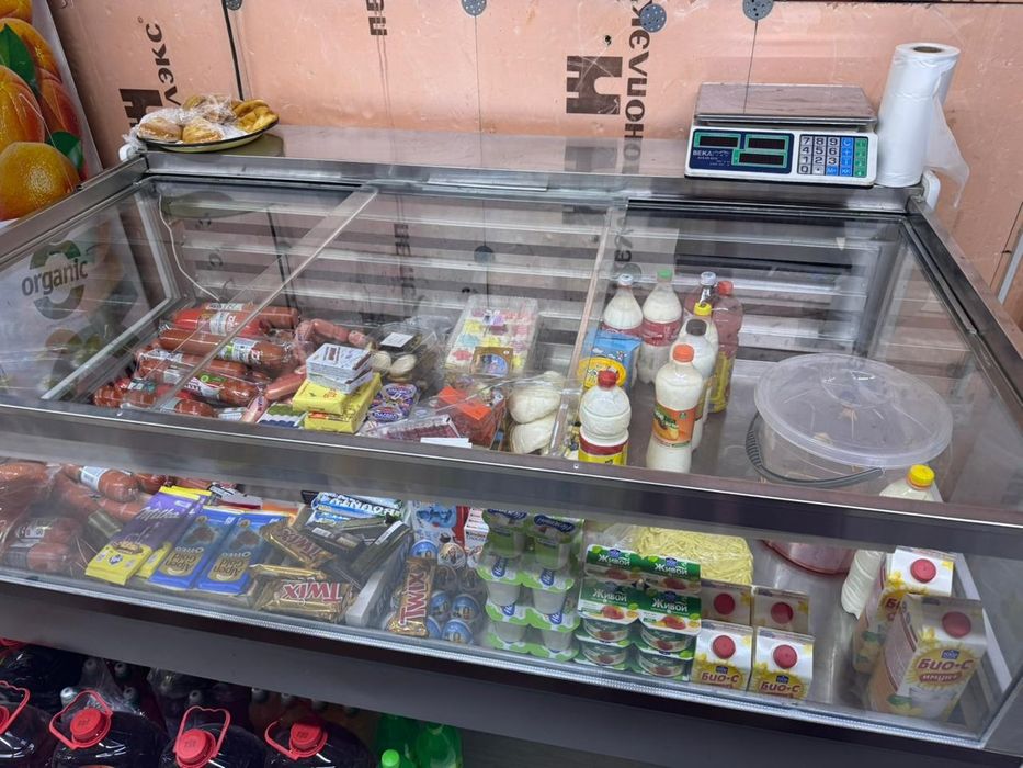 Холодильник для магазина