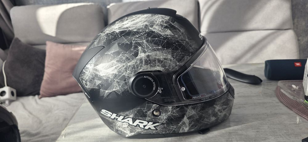 Shoei,  shark, Каска модиларна