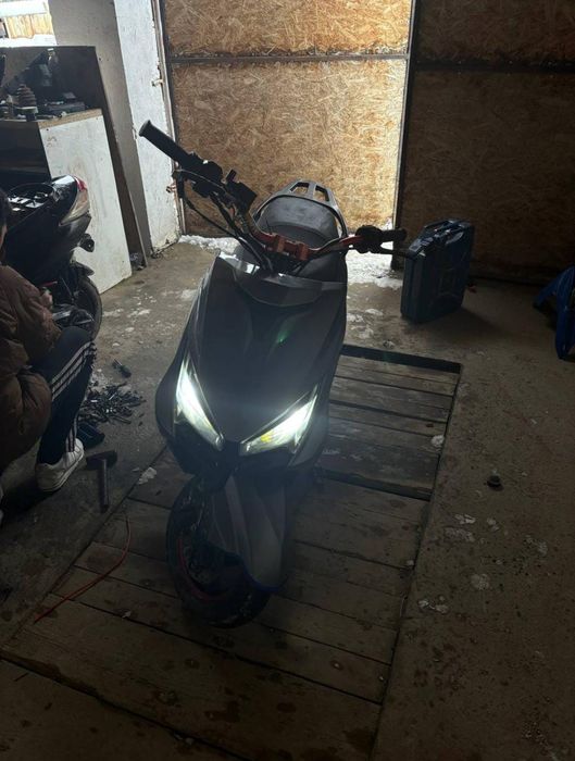 Современный Мопед М8 PRO