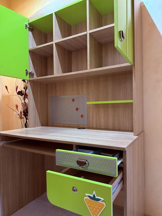 НАМАЛЕНО | CILEK Бюро с надстройка | КАТО НОВО