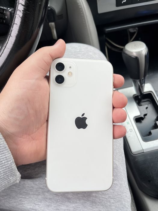 Iphone 11 продается