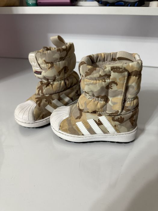 Cizme adidas superstar