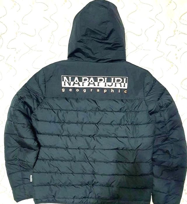 Napapijri, Camp David, Canadian Peak