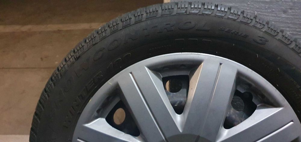 Anvelope iarna Pirelli+ jante  185/60/15