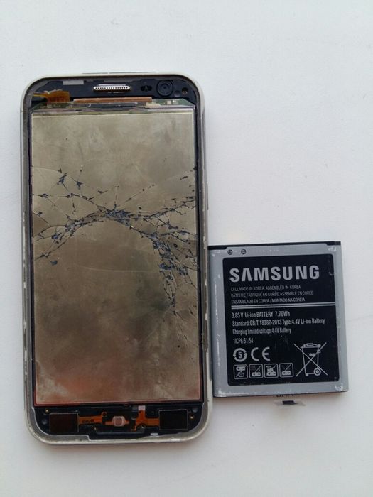 Продам на запчасти самсунг