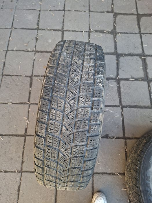 Продам шину срочно