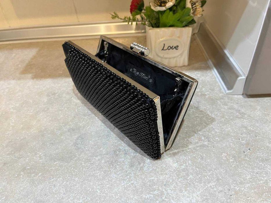 Продам сумку клатч