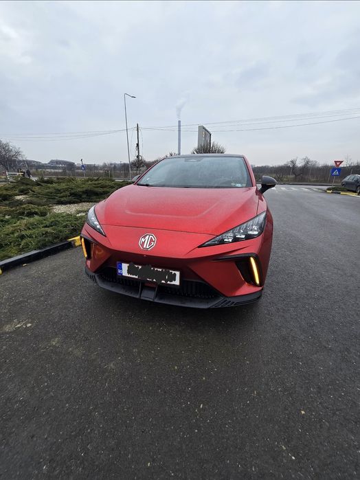 MG MG4 mg4 2023 luxury baterie 77kw pompa caldura  garantie 7 ani