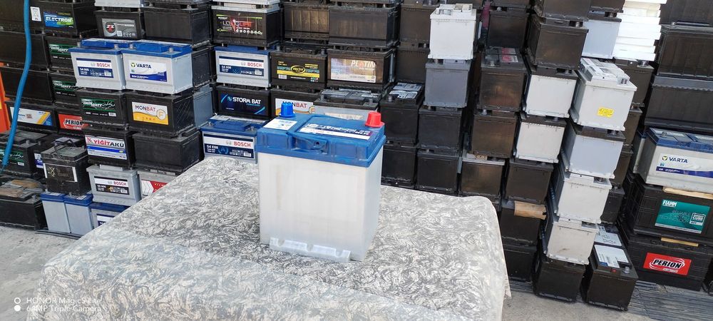 акумулатор 40 ач,ляв плюс,гаранция,азиатски стандарт,тънки клеми