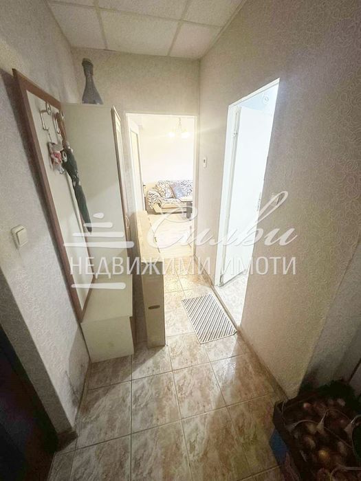 Продава се Двустаен апартамент в Търговище, Запад 2 - 71 кв.м за 1198 €/кв.м - Снимка #8
