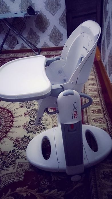 Стол для кормления ребенка