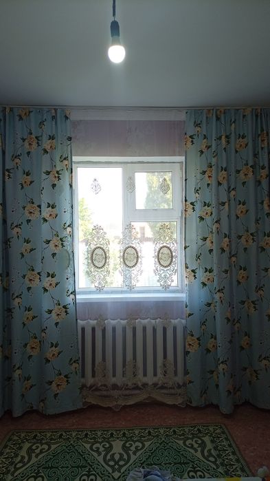 Шторы  и тюль в хорошом состоянии