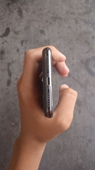 iPhone X 64GB торг